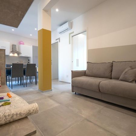 Babyaccomodation Family Bright Pietra Ligure Exterior photo
