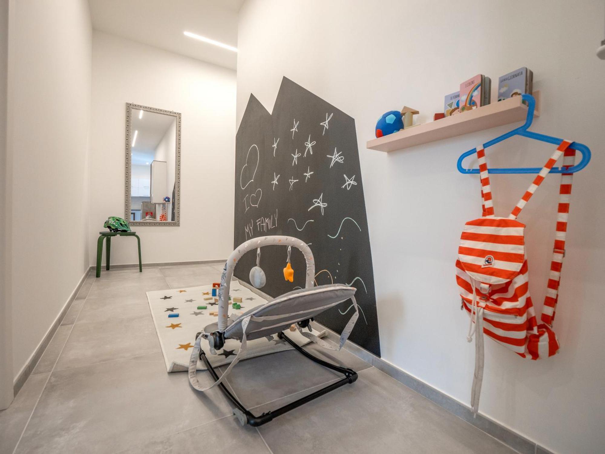 Babyaccomodation Family Bright Pietra Ligure Exterior photo