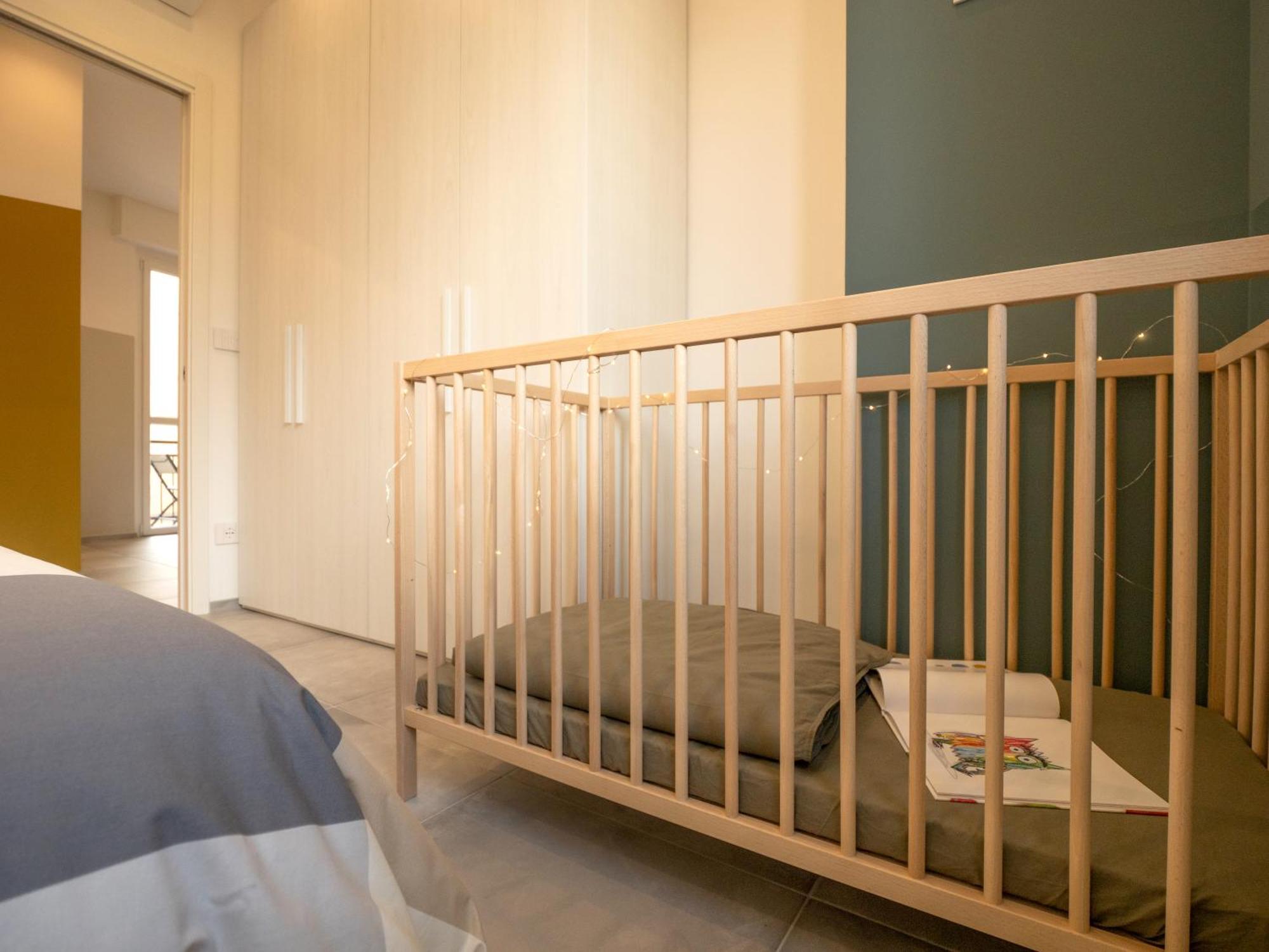 Babyaccomodation Family Bright Pietra Ligure Exterior photo